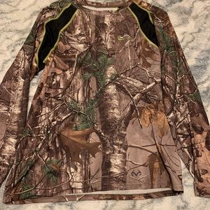 Camo RealTree long sleeve
